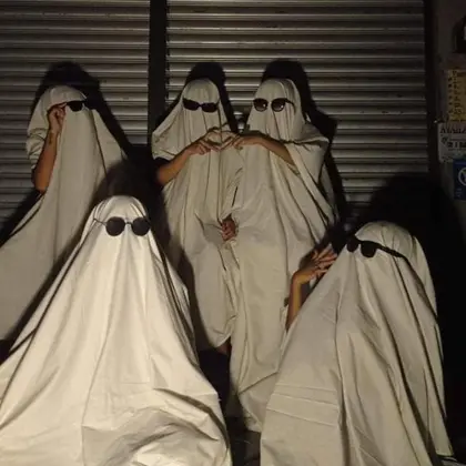 Ƒɾìҽղժʂ ƒօɾ Ӏìƒҽمشآعرنآ تجمعنآ عهـد آإلآإصدقـآإء 1